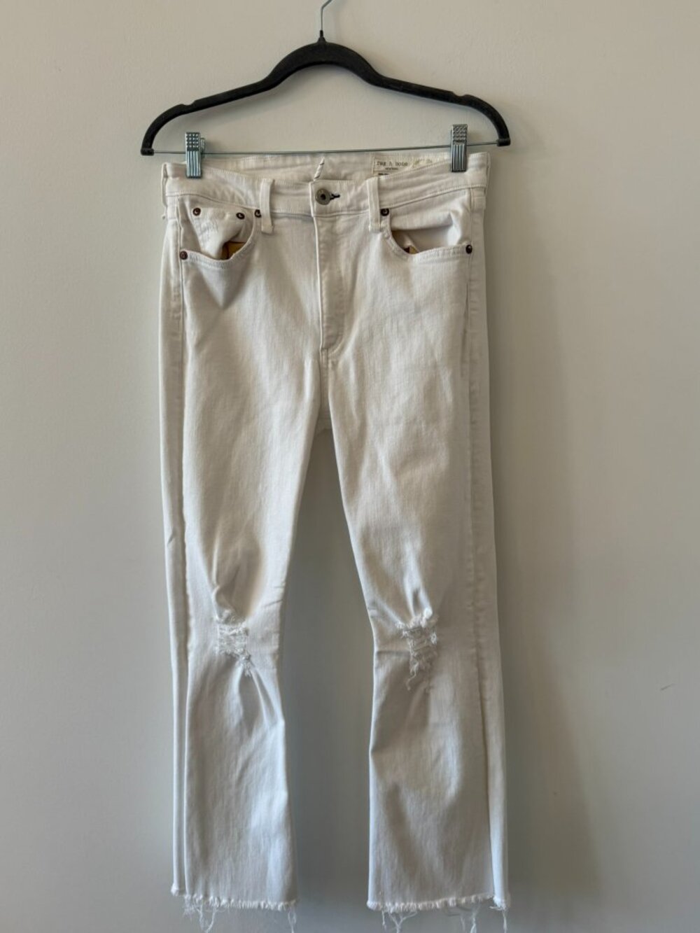 Rag and Bone White Distressed Jeans Size 28